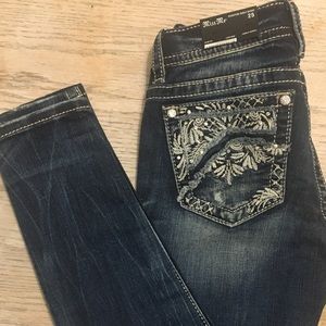 *NEW* Miss Me jeans Size 25